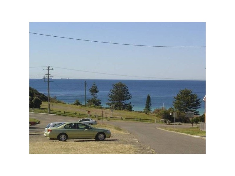 Caves Beach NSW 2281