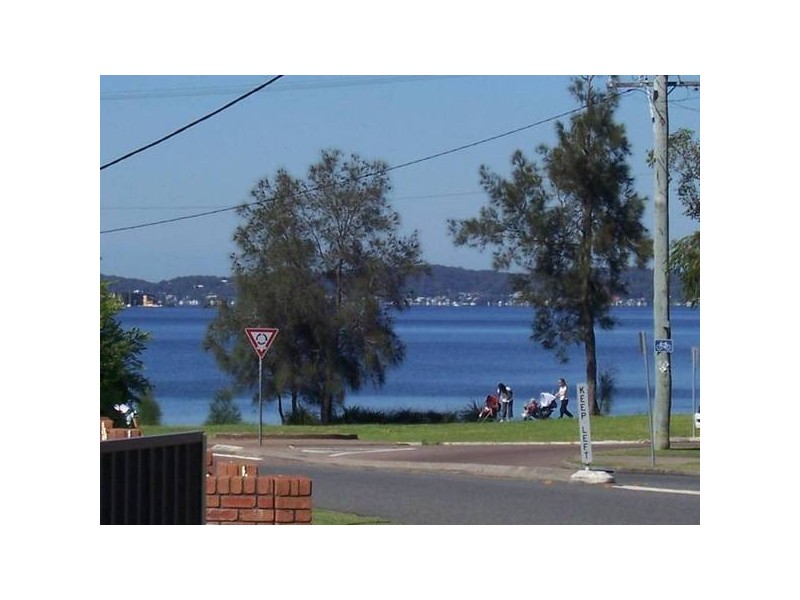 Warners Bay NSW 2282