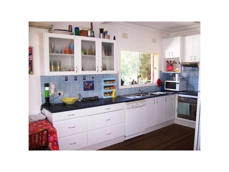 Warners Bay NSW 2282