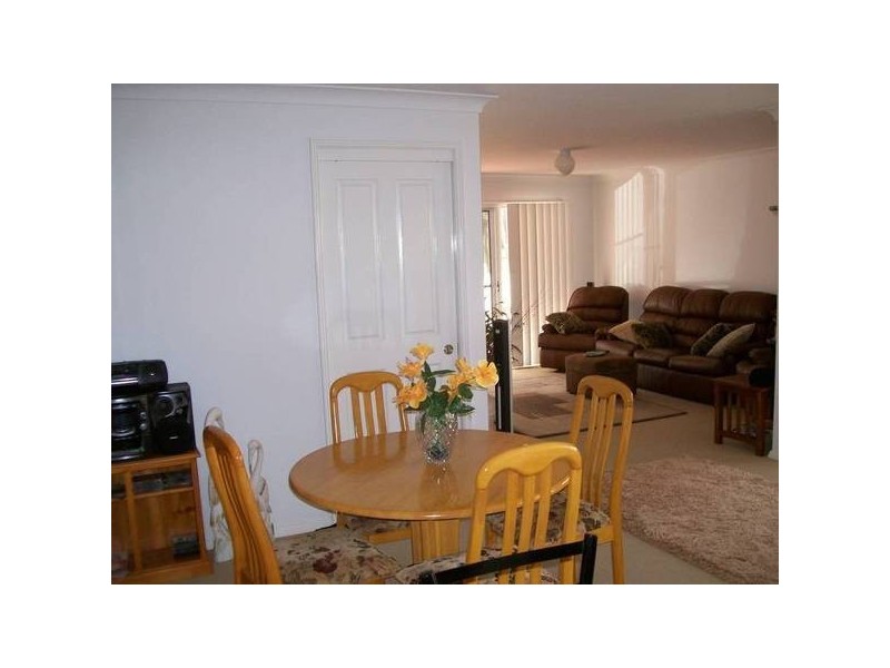 Belmont North NSW 2280