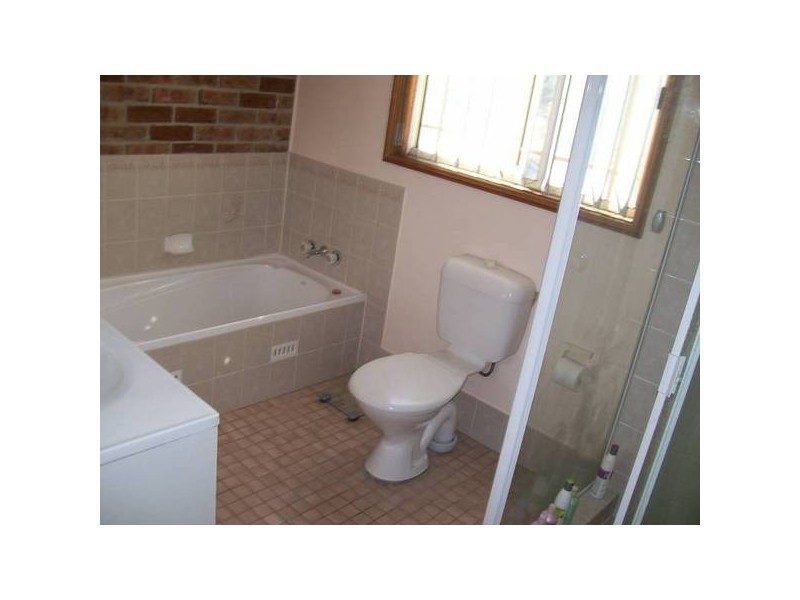 Lakelands NSW 2282