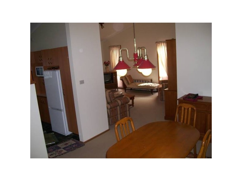 16 Trafalgar Crescent, Valentine NSW 2280