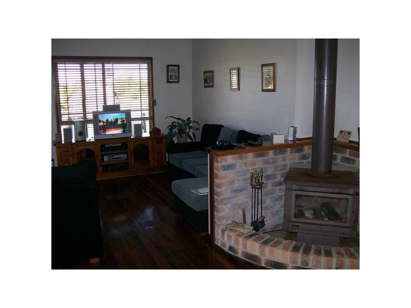 Blacksmiths NSW 2281