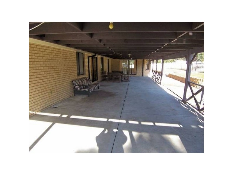 BELL STREET, Greta NSW 2334