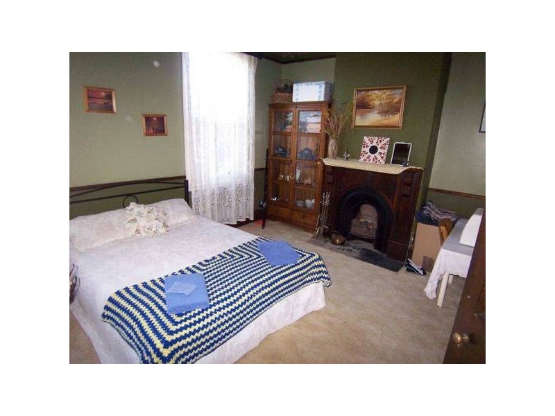 2A Paterson Road, Bolwarra NSW 2320