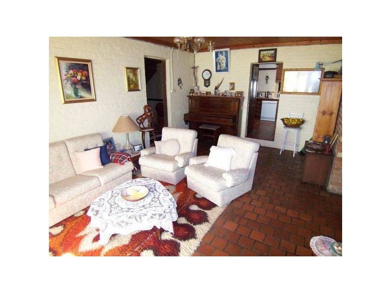 2A Paterson Road, Bolwarra NSW 2320