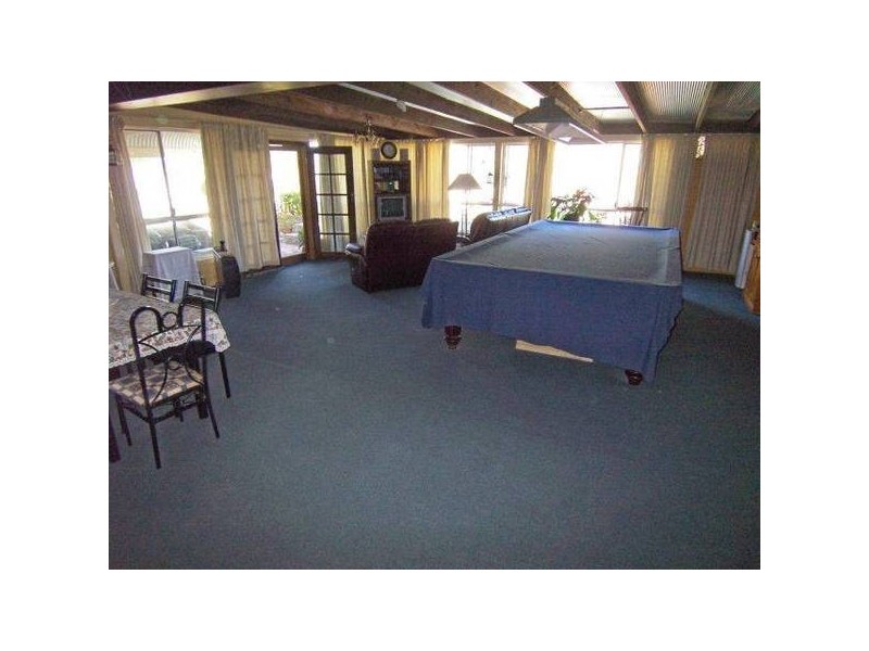 2A Paterson Road, Bolwarra NSW 2320