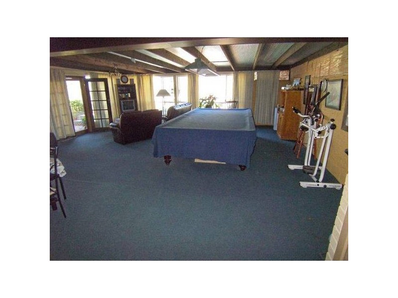 2A Paterson Road, Bolwarra NSW 2320