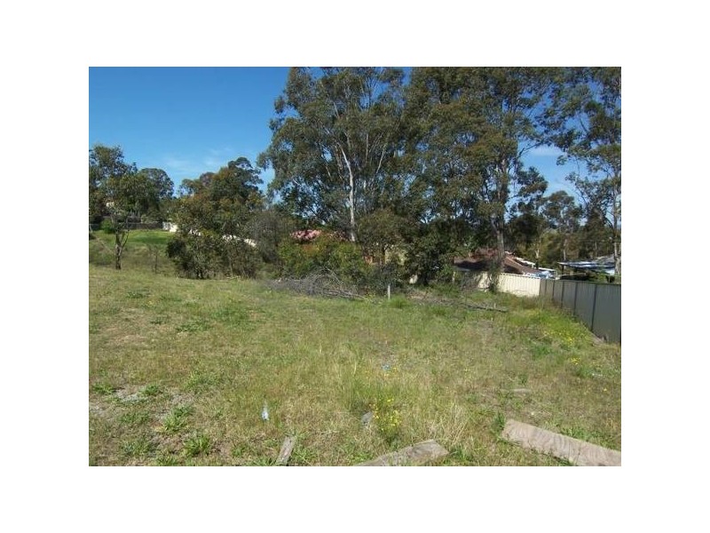 3 Crown Close, Rutherford NSW 2320