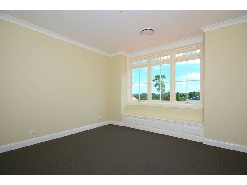 24 Brae Place, Castle Hill NSW 2154