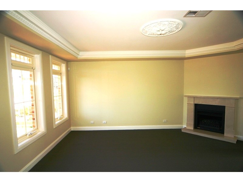 24 Brae Place, Castle Hill NSW 2154