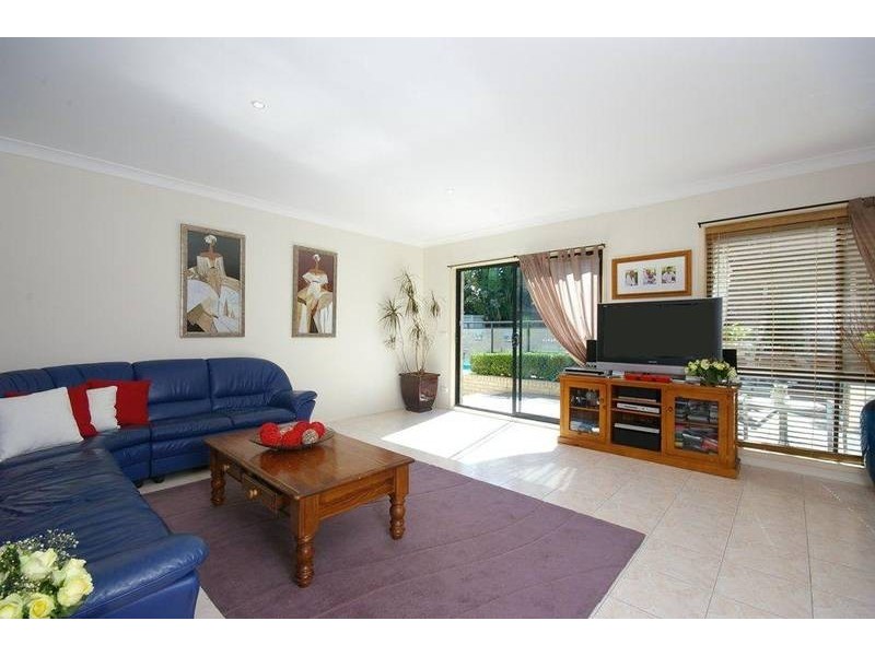 12 Autumn Leaf Grove, Cherrybrook NSW 2126