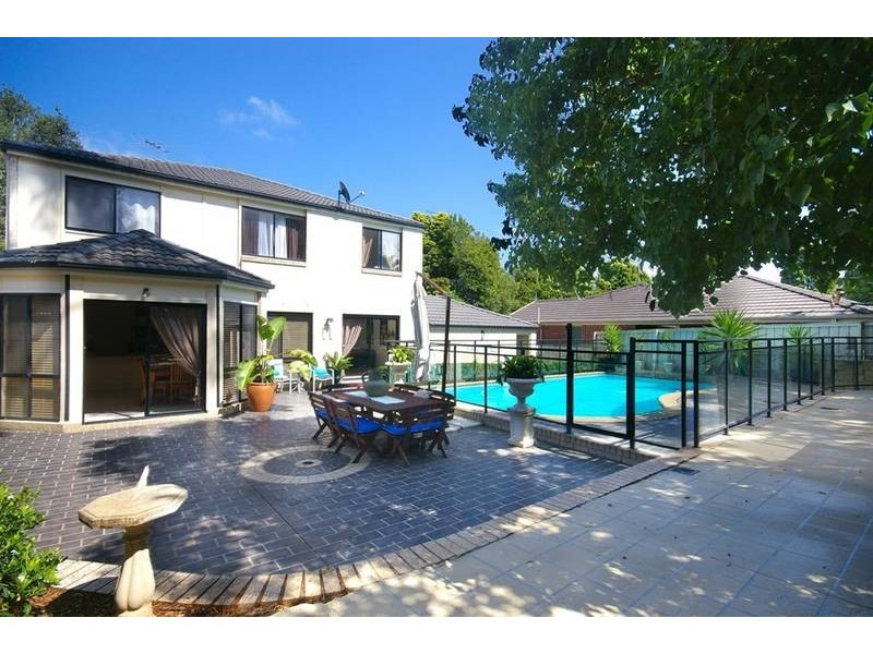 12 Autumn Leaf Grove, Cherrybrook NSW 2126