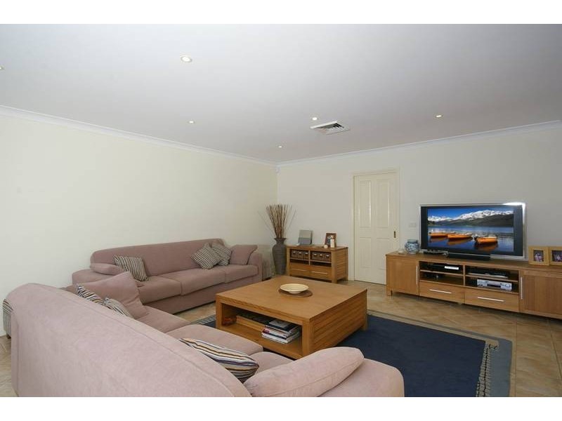 71 Alana Drive, West Pennant Hills NSW 2125