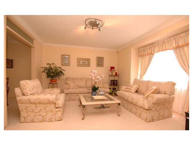 25 Brett Place, West Pennant Hills NSW 2125