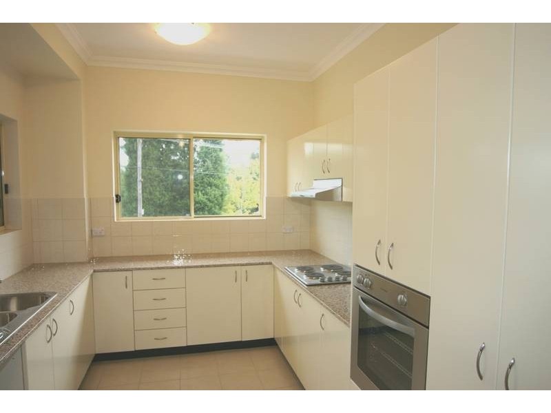 21/23 Thompson Close, West Pennant Hills NSW 2125