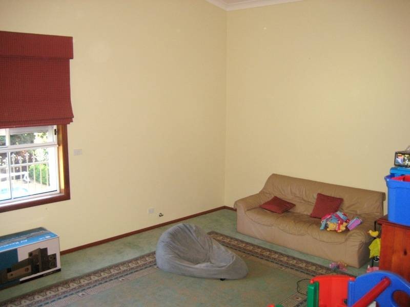 39 Ellerslie Drive, West Pennant Hills NSW 2125