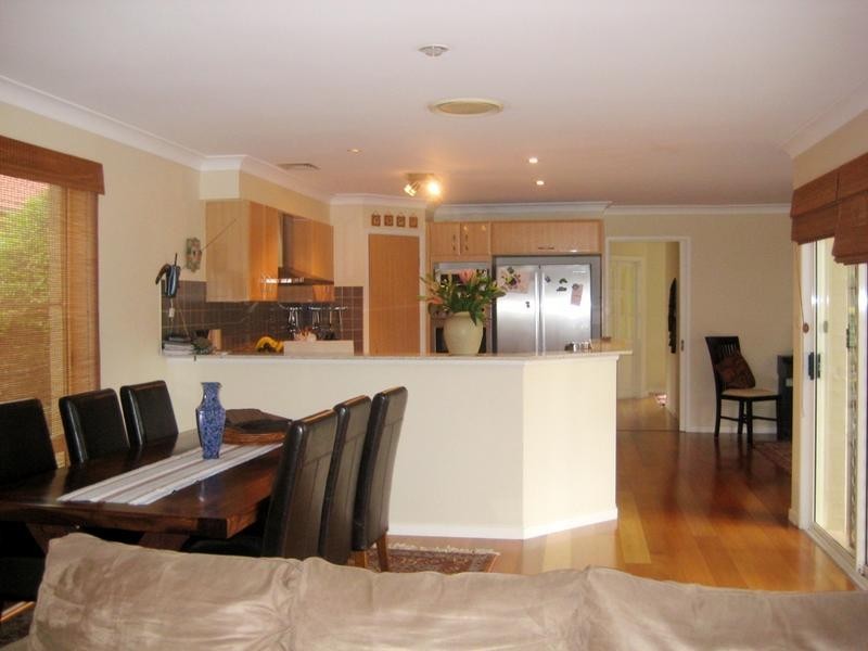 18 Ridgemont Close, Cherrybrook NSW 2126