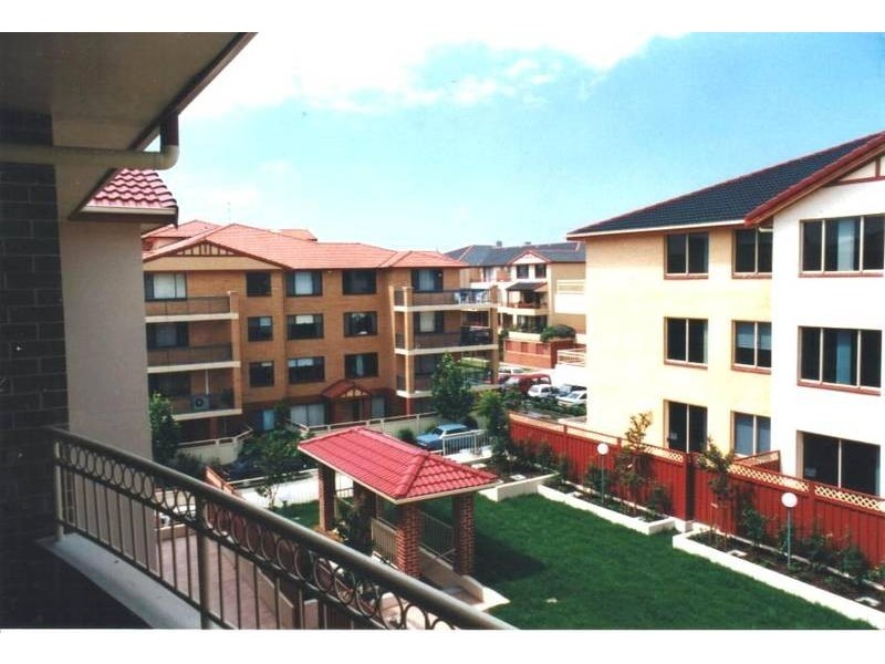 563/83 Dalmeny Avenue, Rosebery NSW 2018