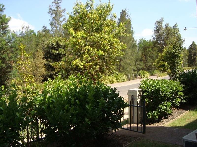 38 Rothbury Terrace, Stanhope Gardens NSW 2768