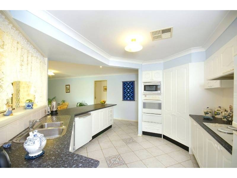 70 Bingara Crescent, Bella Vista NSW 2153