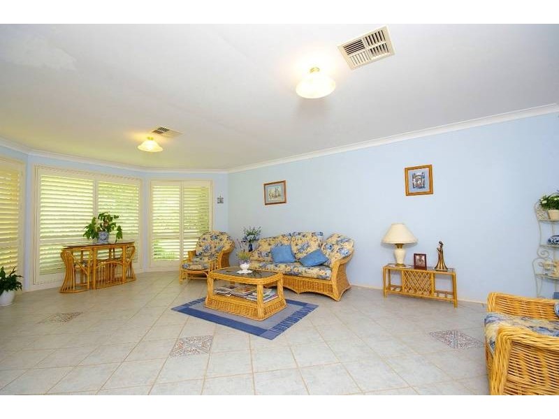 70 Bingara Crescent, Bella Vista NSW 2153