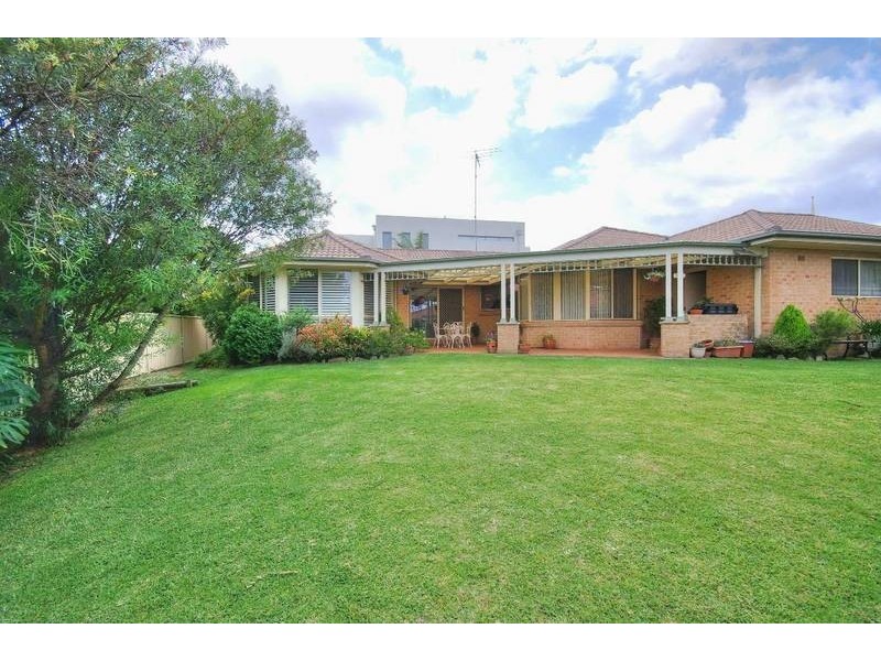 70 Bingara Crescent, Bella Vista NSW 2153