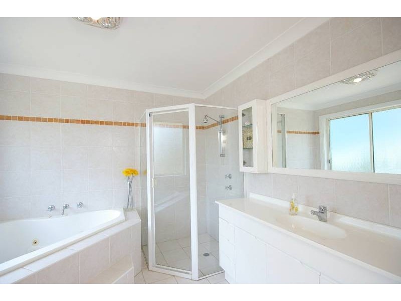 17a Gaiwood Place, Castle Hill NSW 2154