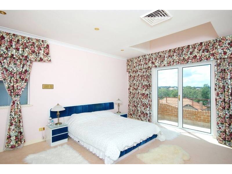 West Pennant Hills NSW 2125