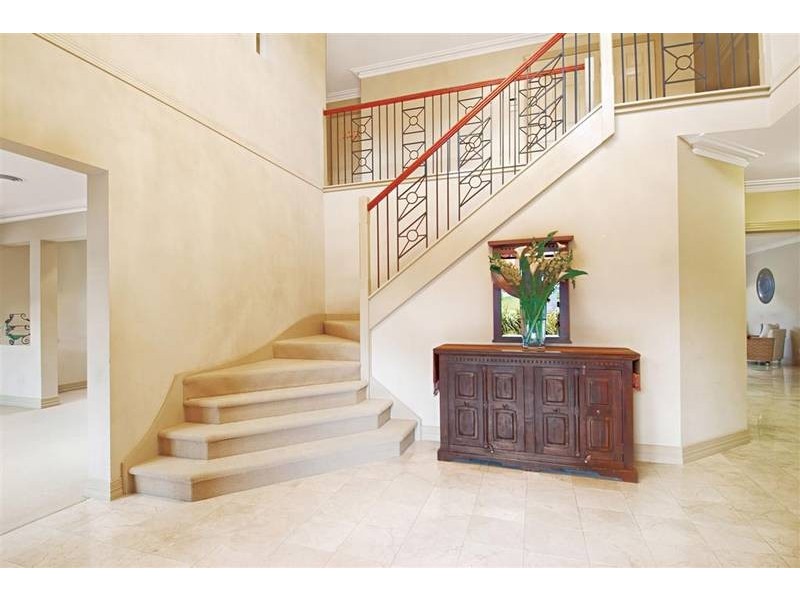 30 Giovanna Court, Castle Hill NSW 2154