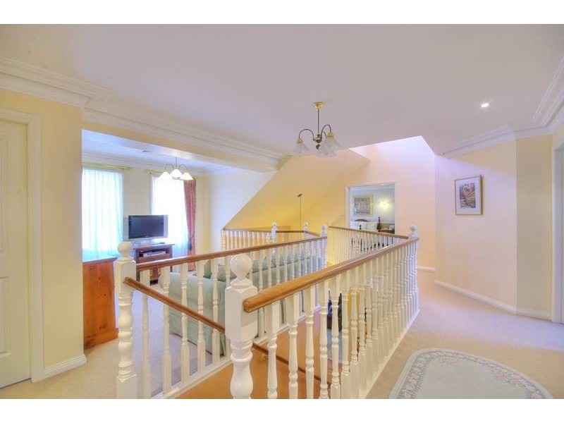 12 Invergowrie Close, West Pennant Hills NSW 2125