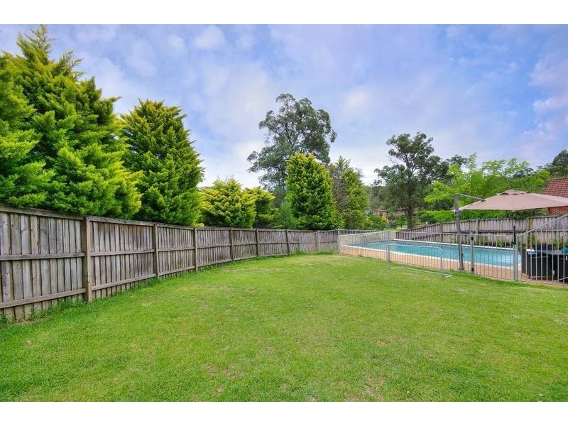 2 Silverfern Crescent, West Pennant Hills NSW 2125