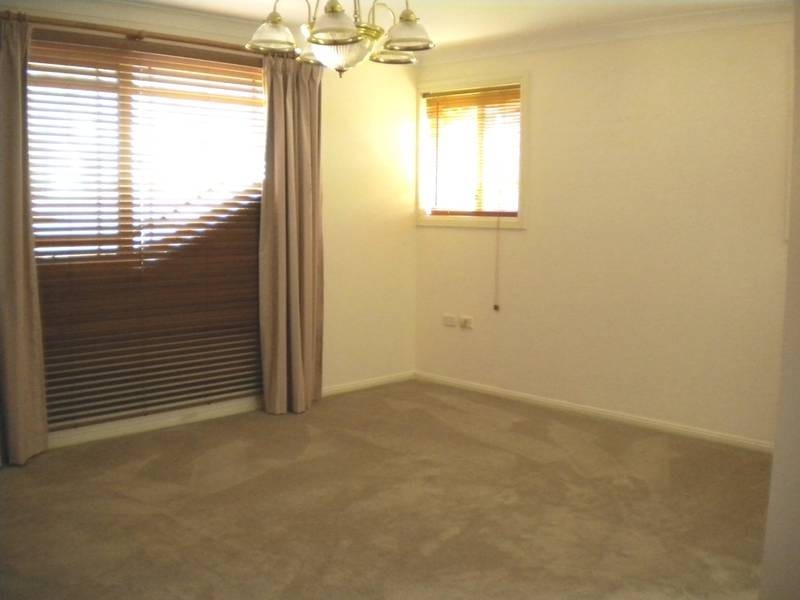 2/12 Penderlea Drive, West Pennant Hills NSW 2125