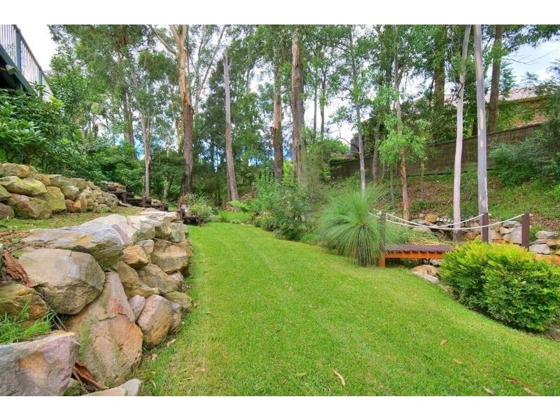 12 Yanagin Place, West Pennant Hills NSW 2125