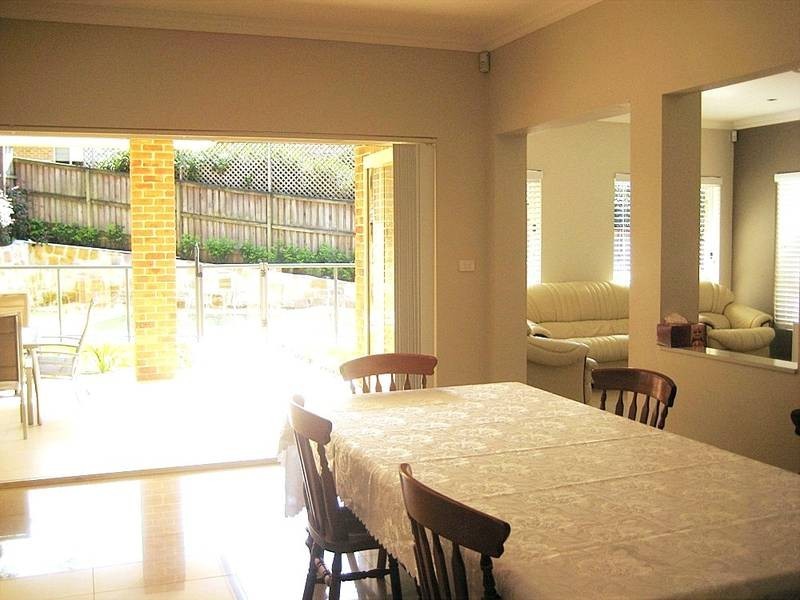 22 Tawmii Place, Castle Hill NSW 2154