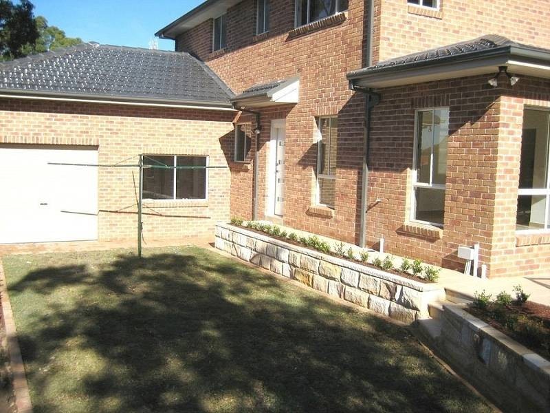 22 Tawmii Place, Castle Hill NSW 2154