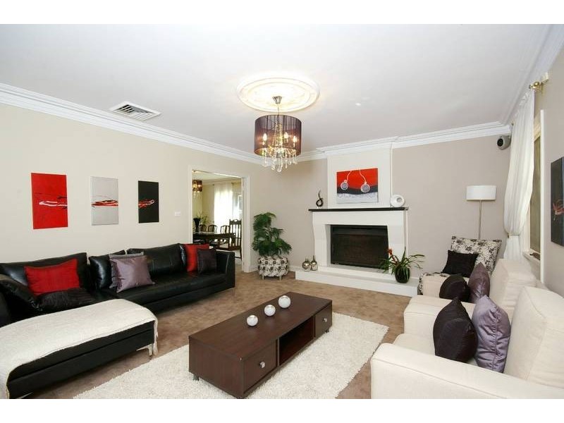 12 Range Road, West Pennant Hills NSW 2125