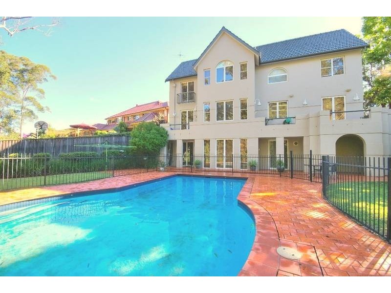 66 Alana Drive, West Pennant Hills NSW 2125