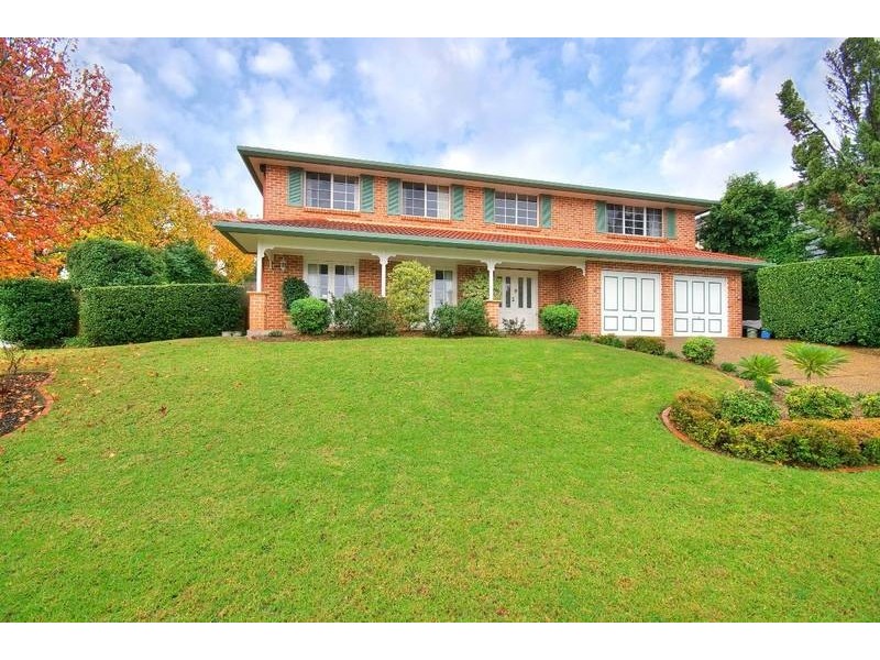 2 Candlebush Crescent, Castle Hill NSW 2154