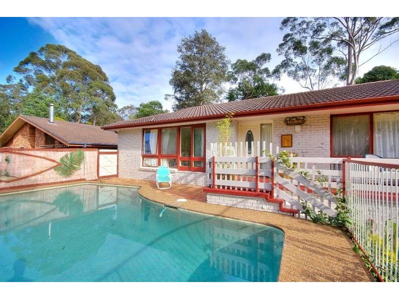 25 Wareemba Avenue, Thornleigh NSW 2120