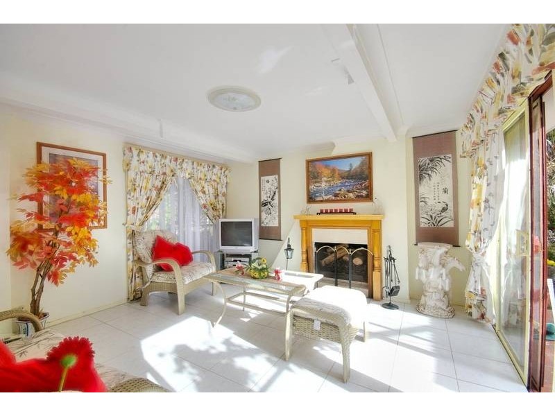 25 Wareemba Avenue, Thornleigh NSW 2120