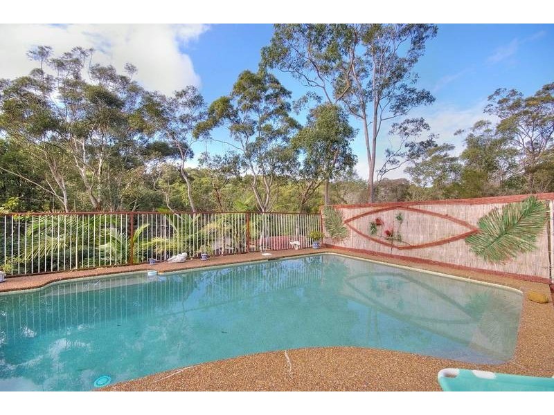 25 Wareemba Avenue, Thornleigh NSW 2120