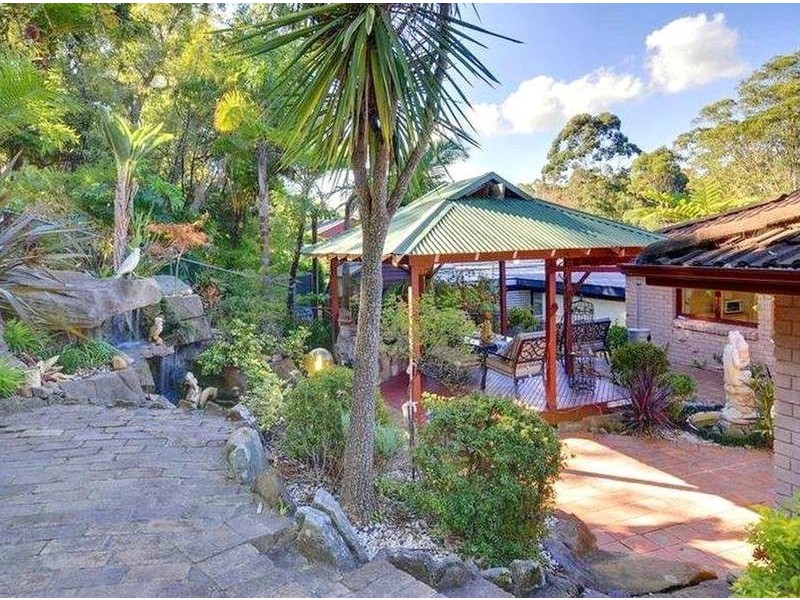 25 Wareemba Avenue, Thornleigh NSW 2120