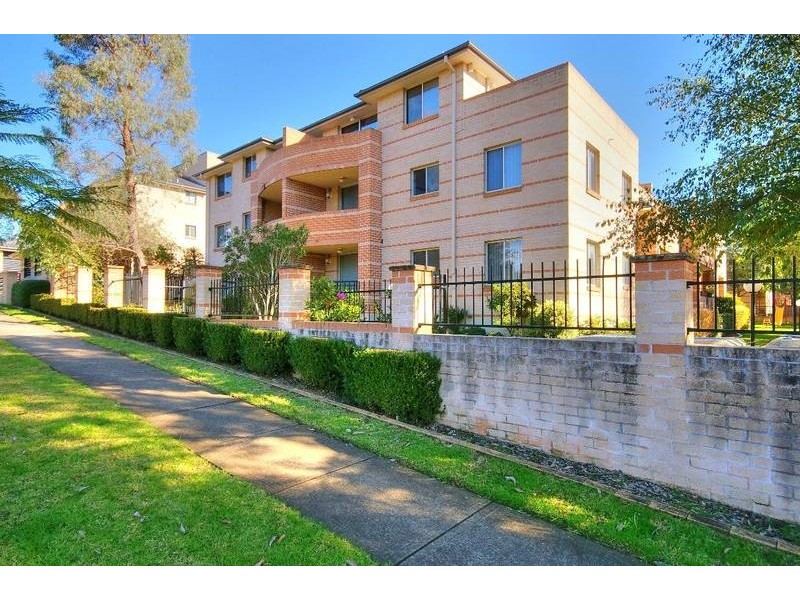 23/2 Conie Avenue, Baulkham Hills NSW 2153