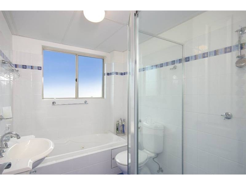 23/2 Conie Avenue, Baulkham Hills NSW 2153
