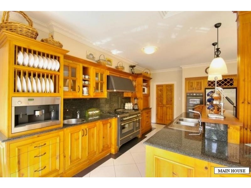 2-4 Cottonwood Place, Castle Hill NSW 2154