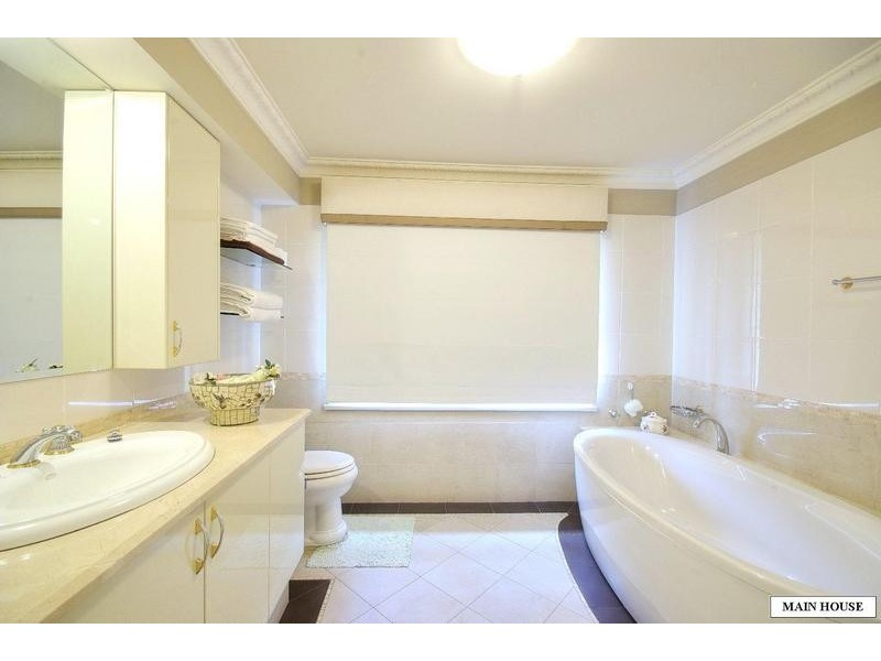 2-4 Cottonwood Place, Castle Hill NSW 2154