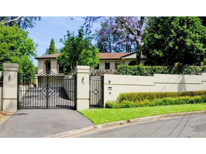6 Bernard Place, Castle Hill NSW 2154