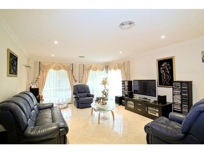 1b Eaton Road, West Pennant Hills NSW 2125