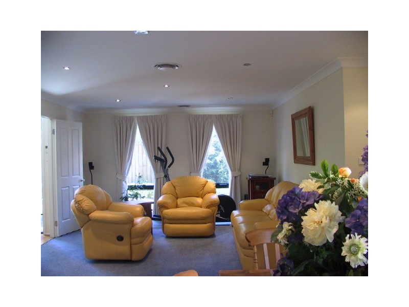 16a Greenoaks Avenue, Cherrybrook NSW 2126